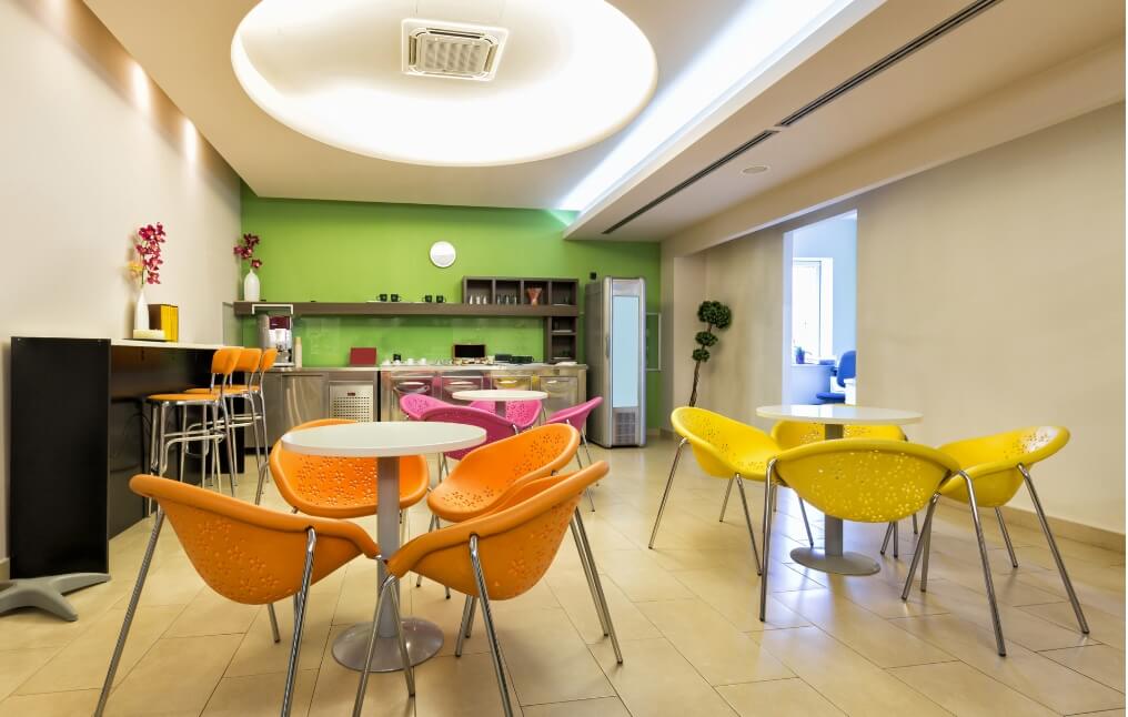 オフィスの休憩室イメージ